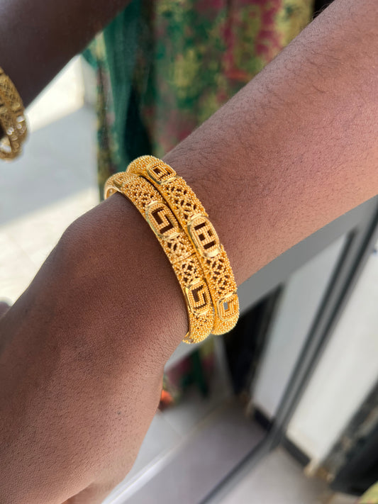 Ensemble de bijoux africains 2 bracelets (numéro 1)
