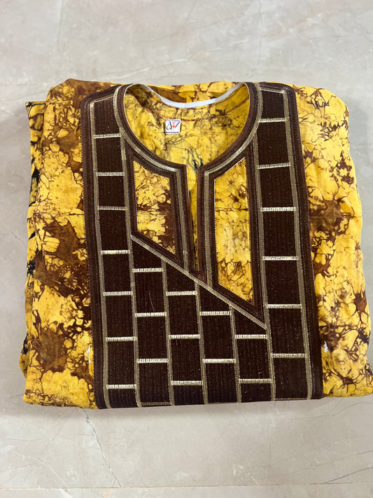 Costume traditionnel africain, boubou jaune / marron